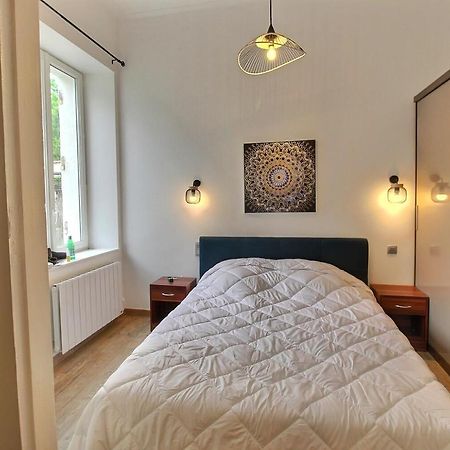 Appartement De Charme Dans Immeuble Haussmannien ペリグー エクステリア 写真