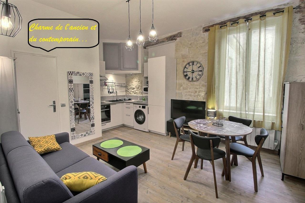 Appartement De Charme Dans Immeuble Haussmannien ペリグー エクステリア 写真
